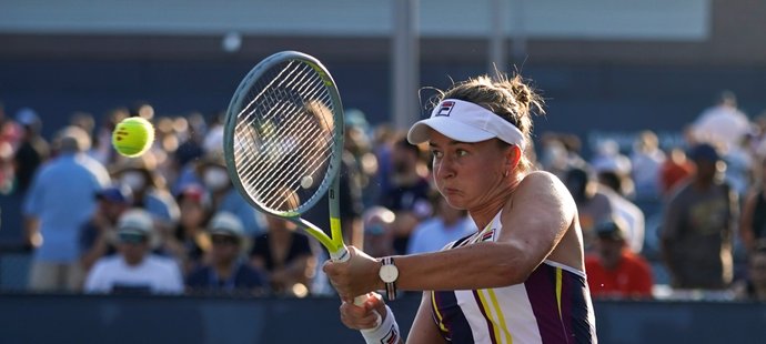 Barbora Krejčíková si na US Open stěžovala na zápach marihuany