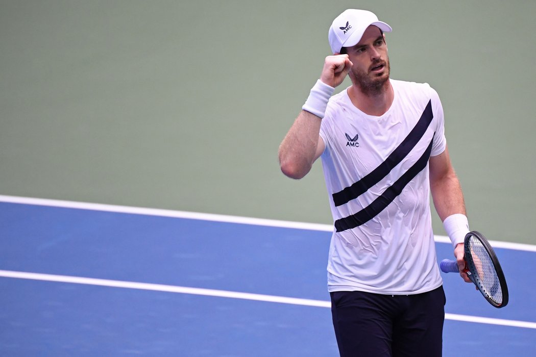 Andy Murray má svou první grandslamovou výhru po náročné operaci