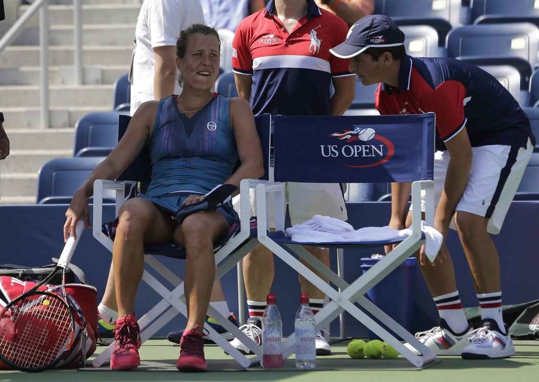 Zklamaná Barbora Strýcová po prohře ve druhém kole US Open