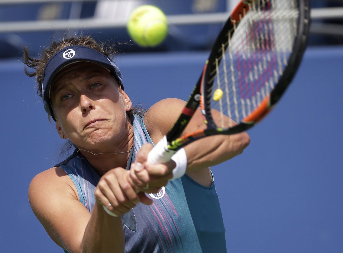 Česká tenistka Barbora Strýcová nestačila ve druhém kole US Open na Jennifer Bradyovou