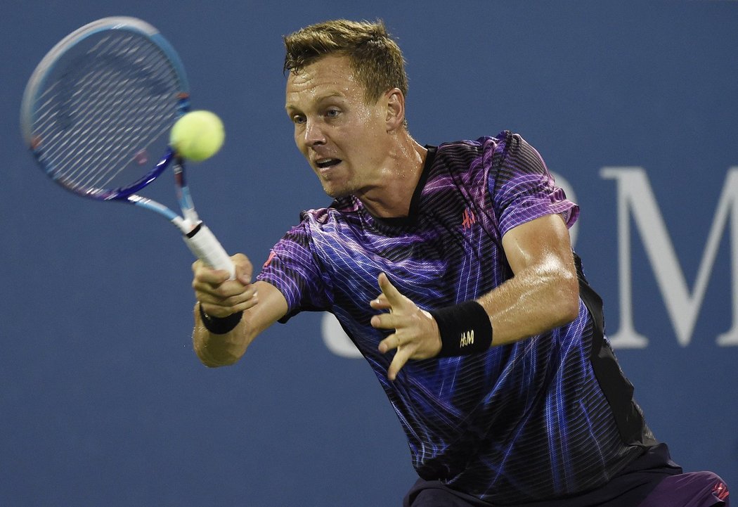 Český tenista Tomáš Berdych v utkání 4. kola US Open