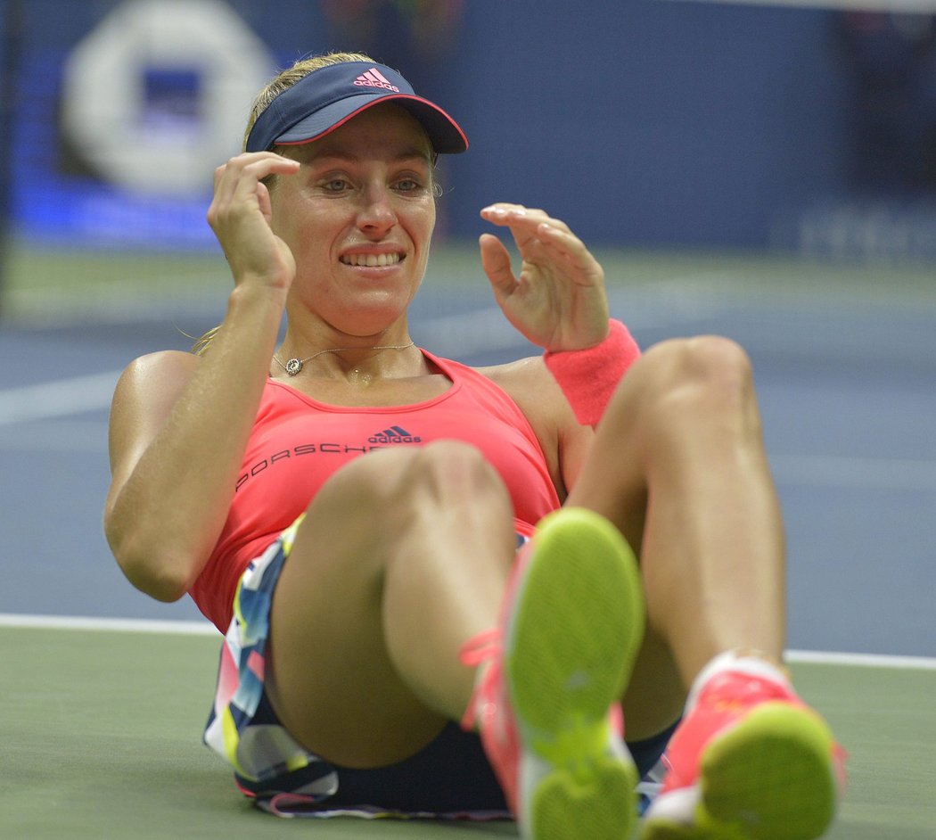 Angelique Kerberová ve finále US Open v obrovském dramatu porazila Karolínu Plíškovou
