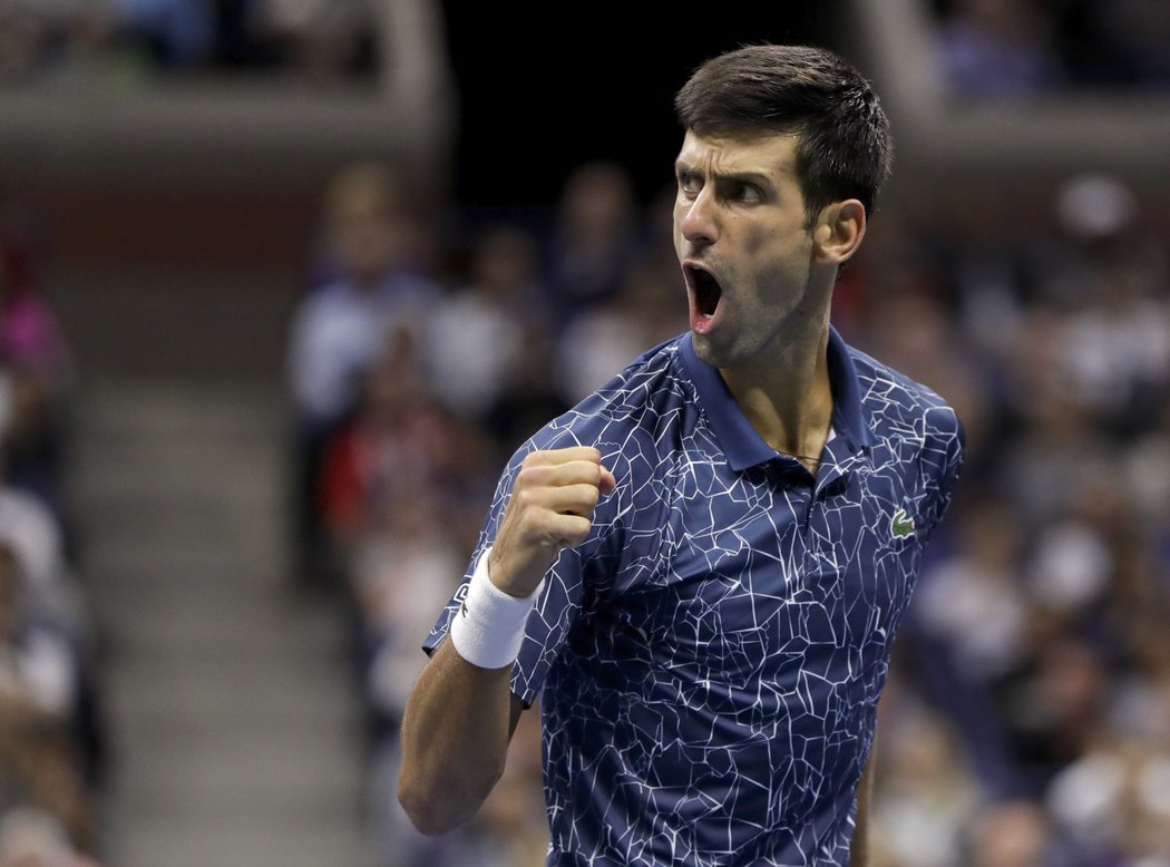 Novak Djokovič se hecuje ve finále US Open proti Argentinci Del Potrovi