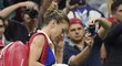 Turnajová dvojka Rumunka Halepová prohrála v prvním kole US Open s Ruskou Šarapovovou 4:6, 6:4 a 3:6, přesto se může stát světovou jedničkou.