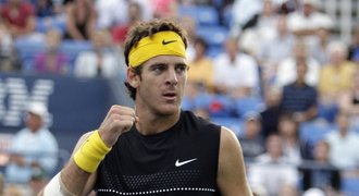 Del Potro porazil v pětisetové bitvě obhájce Federera