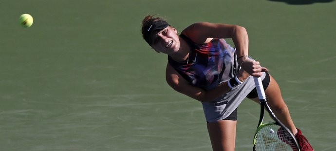 Markéta Vondroušová nevyužila v 1. kole grandslamového US Open tři mečboly a podlehla osmé nasazené Rusce Světlaně Kuzněcovové 6:4, 4:6, 6:7.