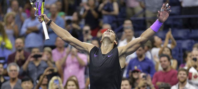 Rafael Nadal porazil ve čtvrtfinále US Open Argentince Schwartzmana 6:4, 7:5 a 6:2, v semifinále ho čeká Ital Matteo Berrettini.