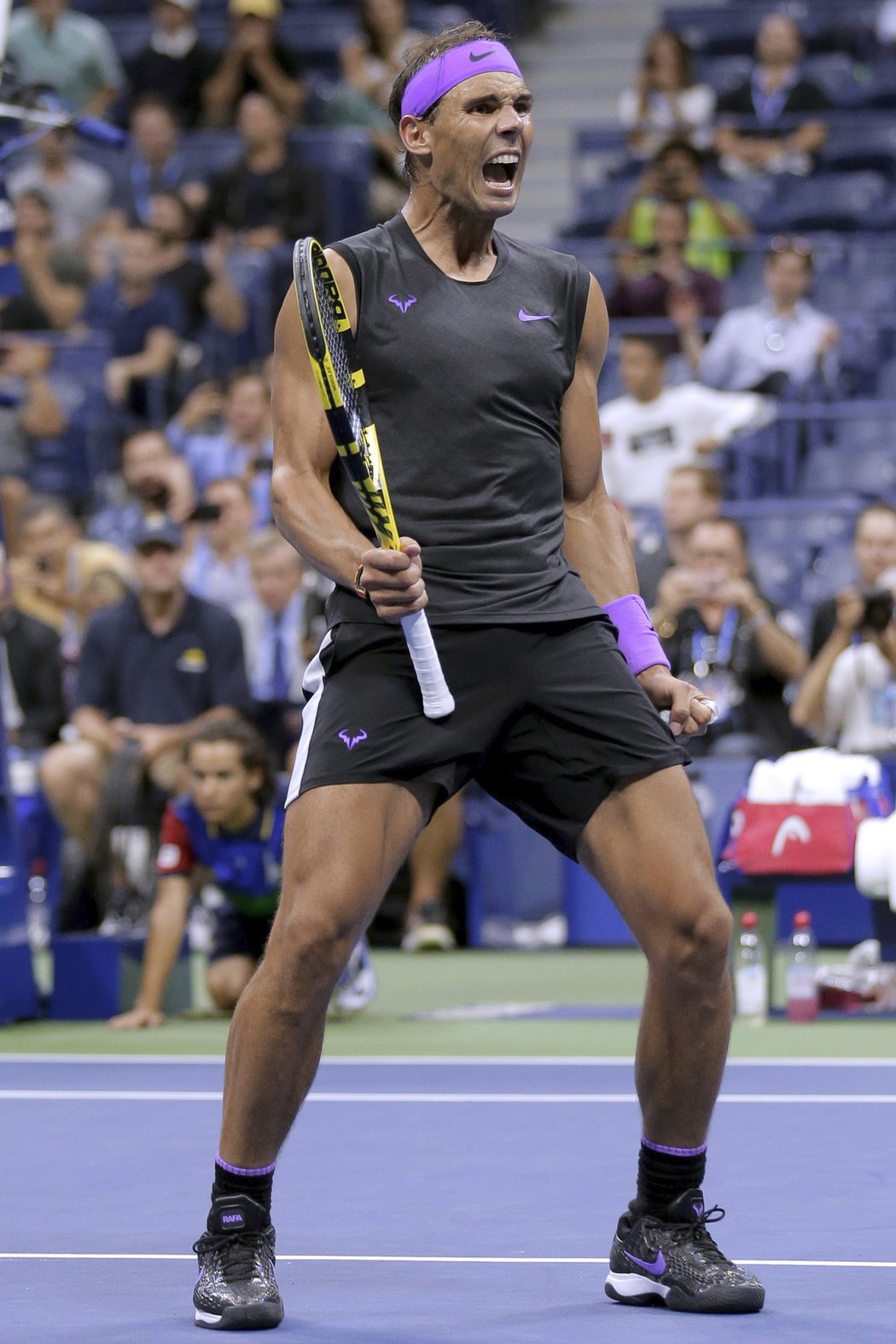 Rafael Nadal porazil ve čtvrtfinále US Open Argentince Schwartzmana 6:4, 7:5 a 6:2, v semifinále ho čeká Ital Matteo Berrettini.