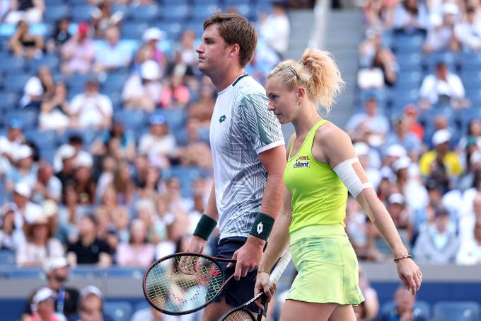 Siniaková v mixu na US Open: velký triumf, pak konec. Muchová s Menšíkem v semifinále Siniaková v mixu na US Open: velký triumf, pak konec. Muchová s Menšíkem v semifinále