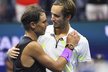 Hrdinové finále. Rafael Nadal a Daniil Medveděv se tahali skoro pět hodin