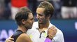 Hrdinové finále. Rafael Nadal a Daniil Medveděv se tahali skoro pět hodin