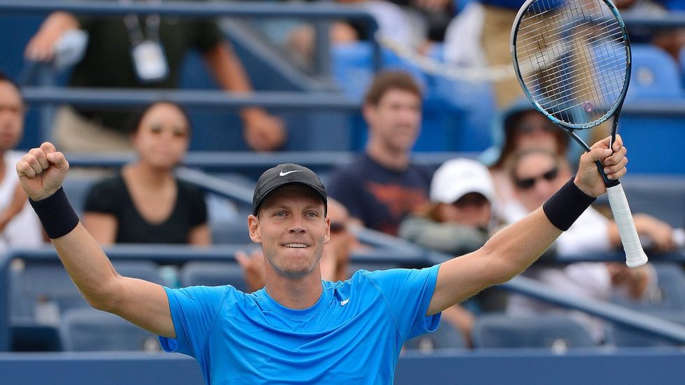 Tomáš Berdych se raduje z postupu do svého prvního čtvrtfinále na US Open. Teď ho čeká Roger Federer...