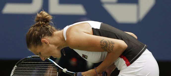 Je to tam! Karolína Plíšková se raduje z výhry v osmifinále US Open nad americkou legendou Venus Williamsovou