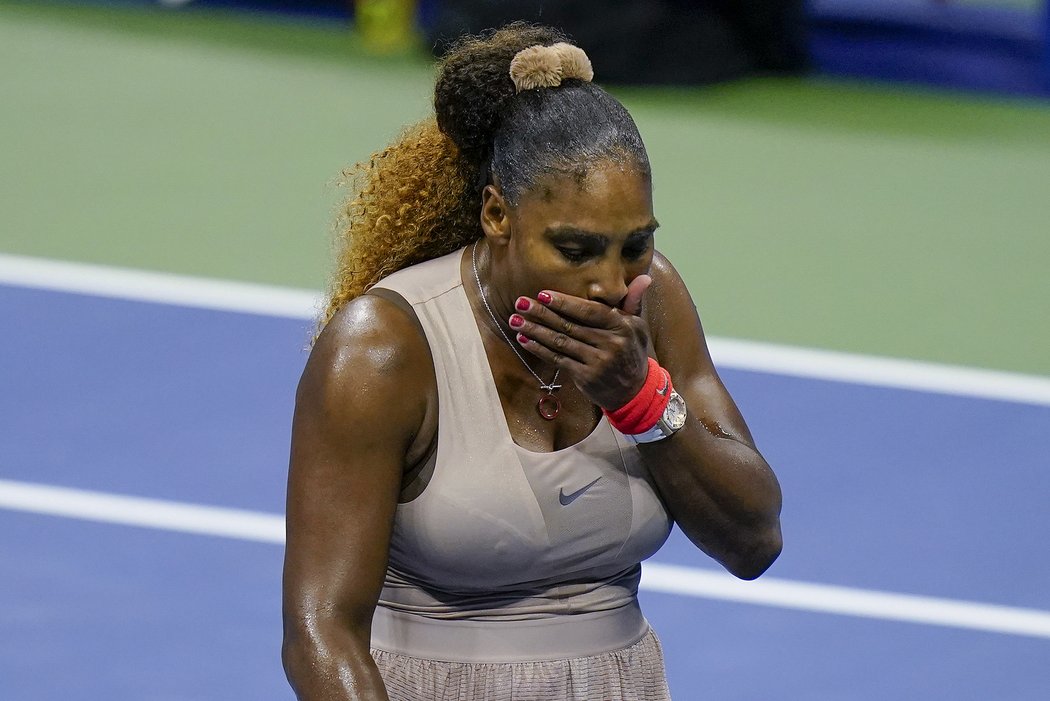 Serena Williamsová na US Open svou 24. grandslamovou trofej nezíská.