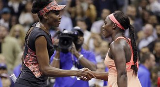 Venus dohrála v semifinále, o titul si na US Open zahrají Stephensová s Keysovou