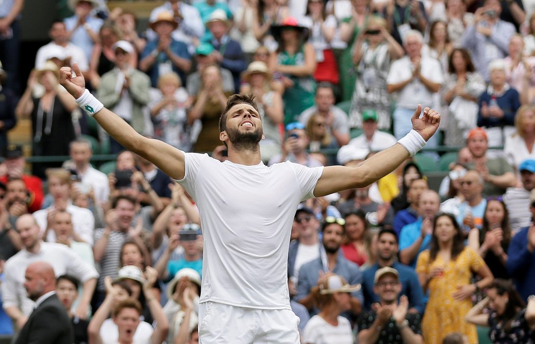 Euforie Jiřího Veselého! Český tenista v prvním kole Wimbledonu senzačně vyřadil Němce Alexandera Zvereva