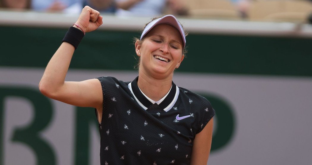 Markéta Vondroušová je poprvé ve čtvrtfinále grandslamu. Česká tenistka ve 4. kole French Open smetla Lotyšku Anastasiji Sevastovovou 6:2 a 6:0.