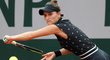 Česká tenistka Markéta Vondroušová během utkání prvního kola na French Open