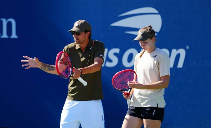 Loni nesměl do areálu, dnes má trofej. Kontroverzní kouč Vukov se dočkal satisfakce Loni nesměl do areálu, dnes má trofej. Kontroverzní kouč Vukov se dočkal satisfakce