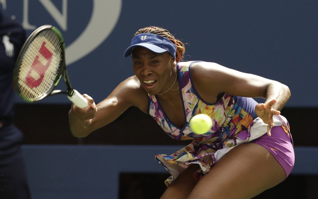 Americká legendární tenistka Venus Williamsová v zápase s Karolínou Plíškovou 