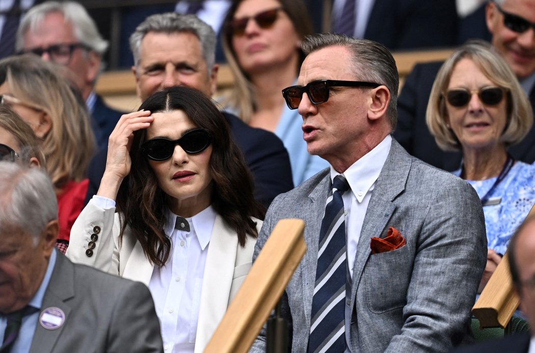 Hollywoodský pár Rachel Weisz a Daniel Craig na finále Wimbledonu