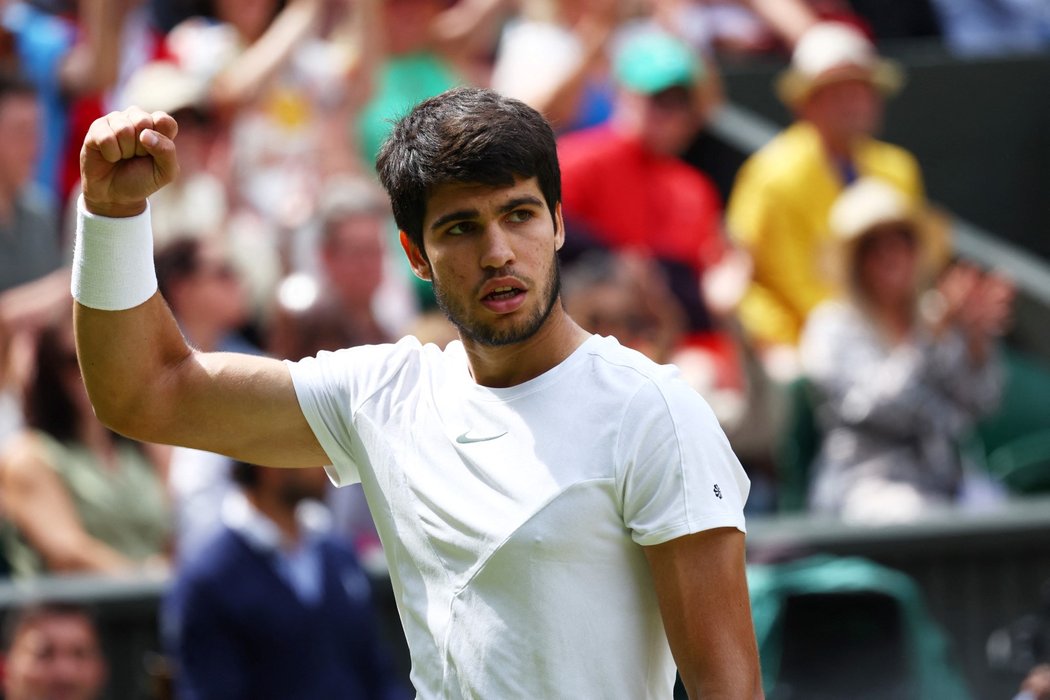 Carlos Alcaraz se raduje ze zdramatizování finále ve Wimbledonu