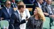 Princ William a tenisová legenda Steffi Grafová, kteří se potkali v královské lóži při čtvrtfinále Wimbledonu, si byli evidentně sympatičtí