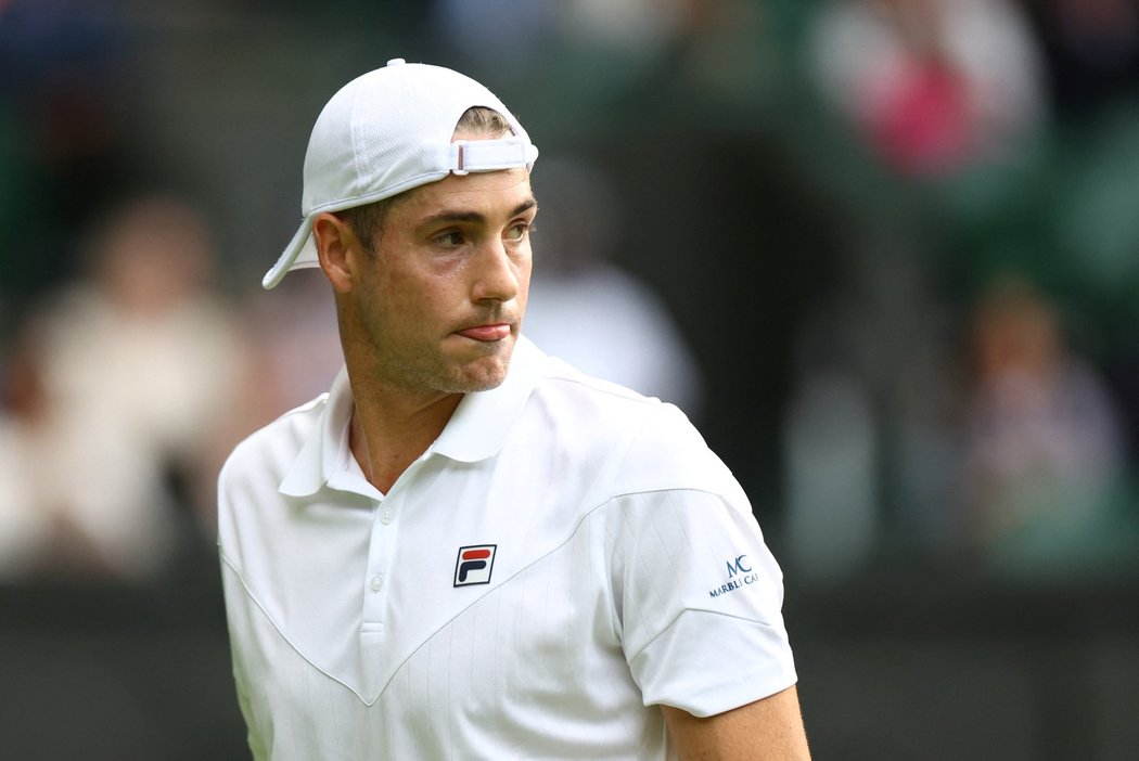 John Isner je novým esovým králem mužského tenisu, v historickém pořadí překonal Iva Karloviče