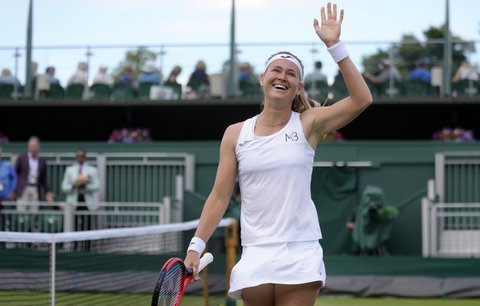 Marie Bouzková vybojovala postup do osmifinále Wimbledonu