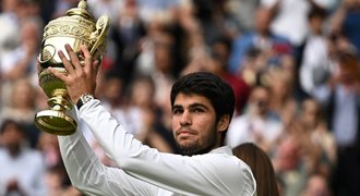 Alcaraz vládne Wimbledonu! Djokoviče zdolal v pětisetovém dramatu