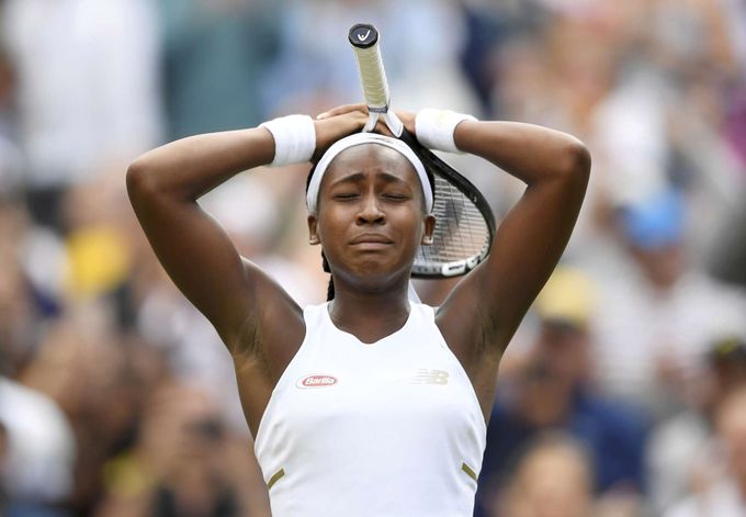 15letá hráčka vyřadila svůj idol. Patří mezi hrstku lidí, které sleduje Federer 15letá hráčka vyřadila svůj idol. Patří mezi hrstku lidí, které sleduje Federer