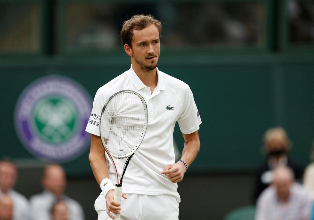 Daniil Medveděv bude na letošním Wimbledonu chybět