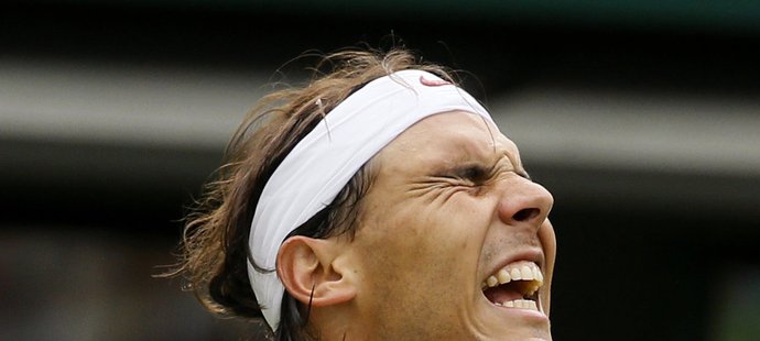 Co to je?! Nadal se vzteká v zápase prvního kola Wimbledonu, kde vypadl s Belgičanem Darcisem
