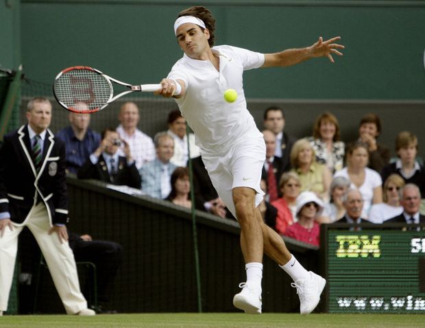 Roger Federer ve třetím kole problémy neměl Roger Federer ve třetím kole problémy neměl