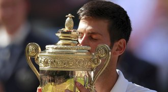Djokovičův návrat! Srbský tenista jasně ovládl finále Wimbledonu