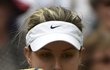 Eugenie Bouchardová ve finále Wimbledonu prohrála první set proti Petře Kvitové