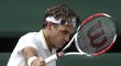 Roger Federer při finále Wimbledonu proti Roddickovi