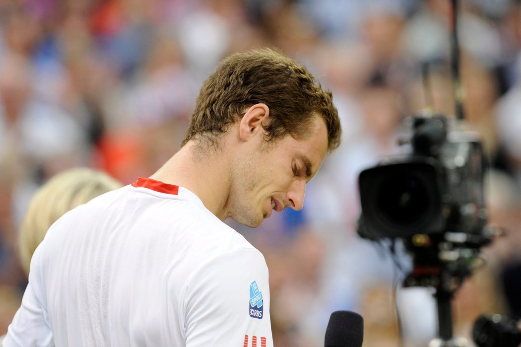 Andy Murray při rozhovoru pro televizi neudržel emoce a rozbrečel se