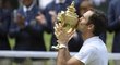Poosmé ovládl Roger Federer slavný Wimbledon