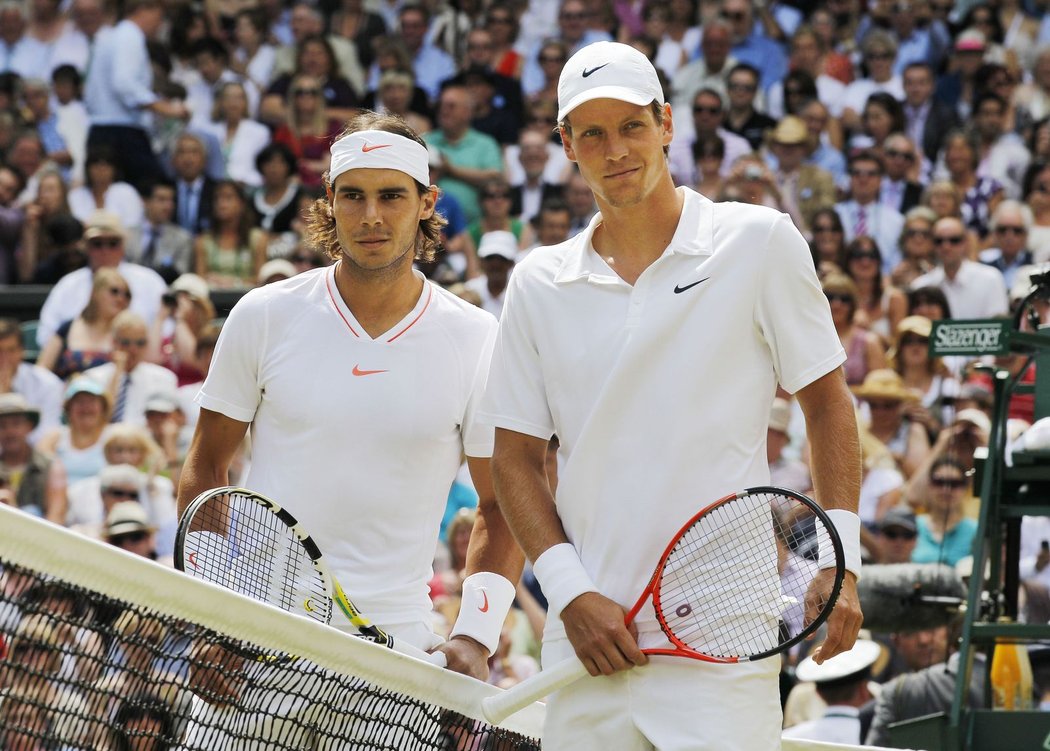 Bitva o wimbledonský triumf: Tomáš Berdych proti Rafaelu Nadalovi.