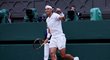 Rafael Nadal postoupil ve Wimbledonu po výhře 6:4, 6:2, 7:6 nad Nizozemcem Boticem van de Zandschulpem do čtvrtfinále