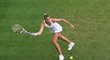 Karolína Plíšková vypadla v úvodním kole Wimbledonu s Nataliou Stevanovičovou ze třetí stovky žebříčku