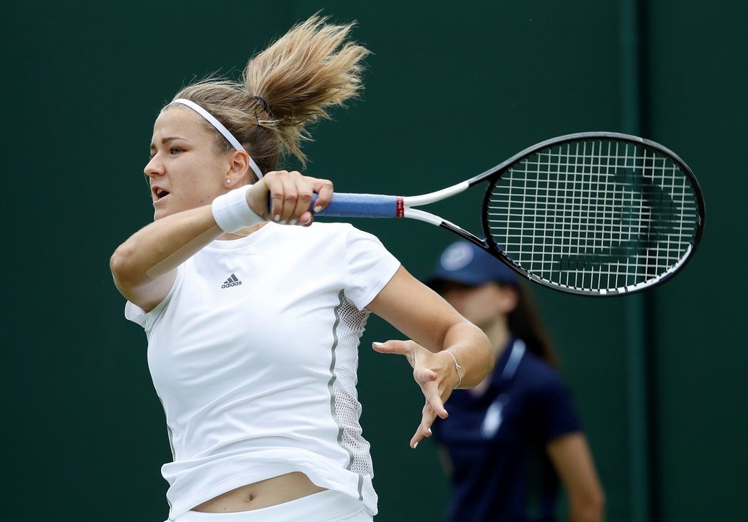 Karolína Muchová pomstila ve druhém kole Wimbledonu Markétu Vondroušovou, když porazila její přemožitelku Madison Brengleovou