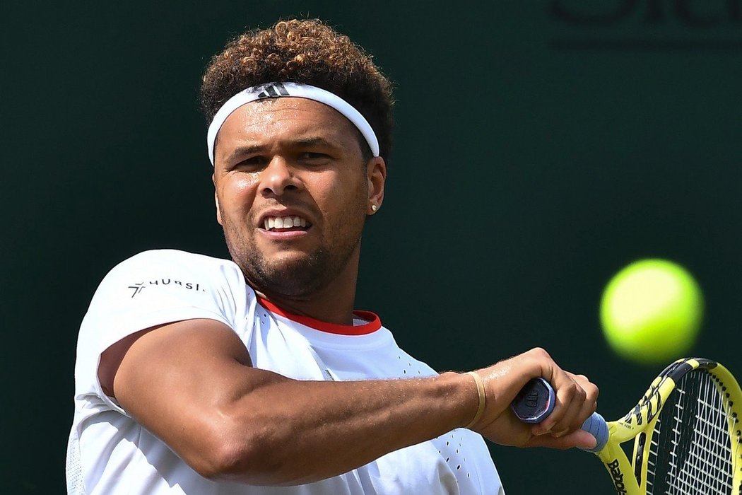 Francouzský veterán Jo-Wilfried Tsonga se na výhru nad Bernardem Tomicem ani příliš nenadřel