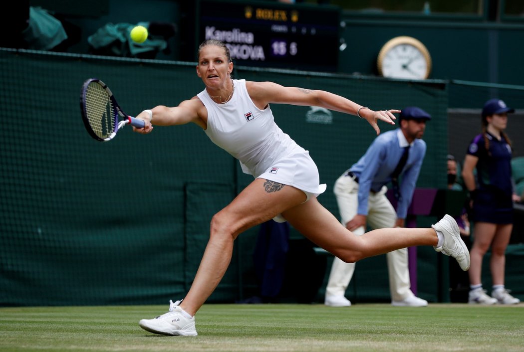 Karolína Plíšková v semifinále Wimbledonu proti Aryně Sabalenkové