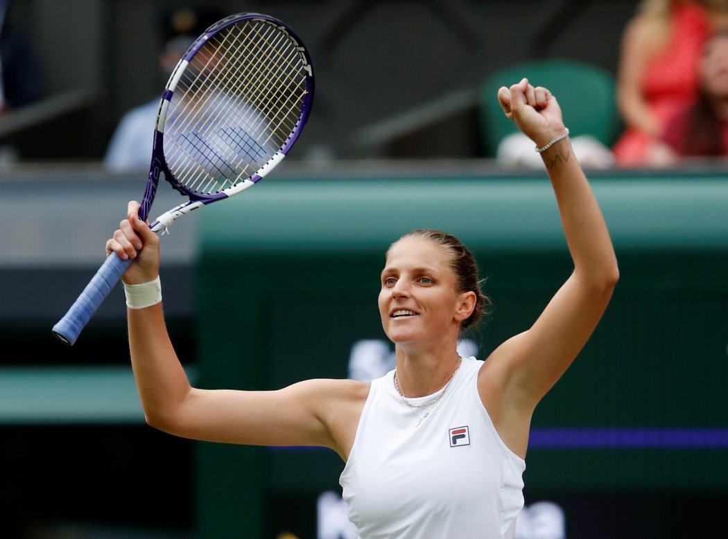 Velká radost Karolíny Plíškové po postupu do finále Wimbledonu