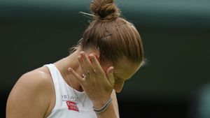 Wimbledon: krach Plíškové s domácí outsiderkou! Krejčíková a Kvitová slaví