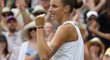 Karolína Plíšková se raduje z postupu do třetího kola Wimbledonu