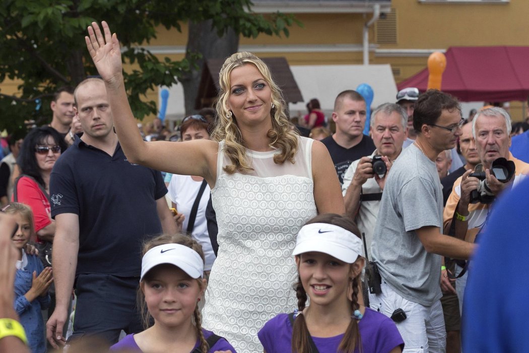 Petra Kvitová po výhře ve Wimbledonu přijela do rodného Fulneku
