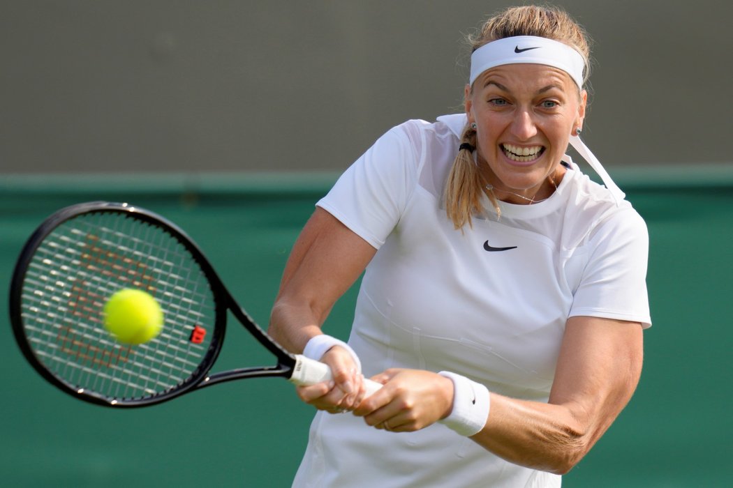 Česká tenistka Petra Kvitová prošla přes 1. wimbledonské kolo, po utkání posmrkávala